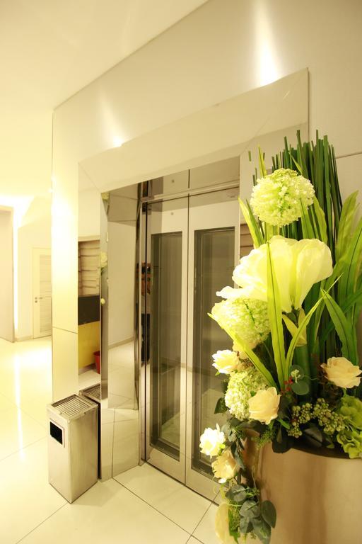 Hotel 99 Pusat Bandar Puchong Ngoại thất bức ảnh