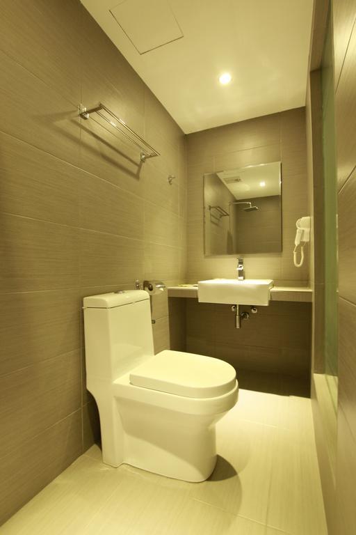 Hotel 99 Pusat Bandar Puchong Ngoại thất bức ảnh