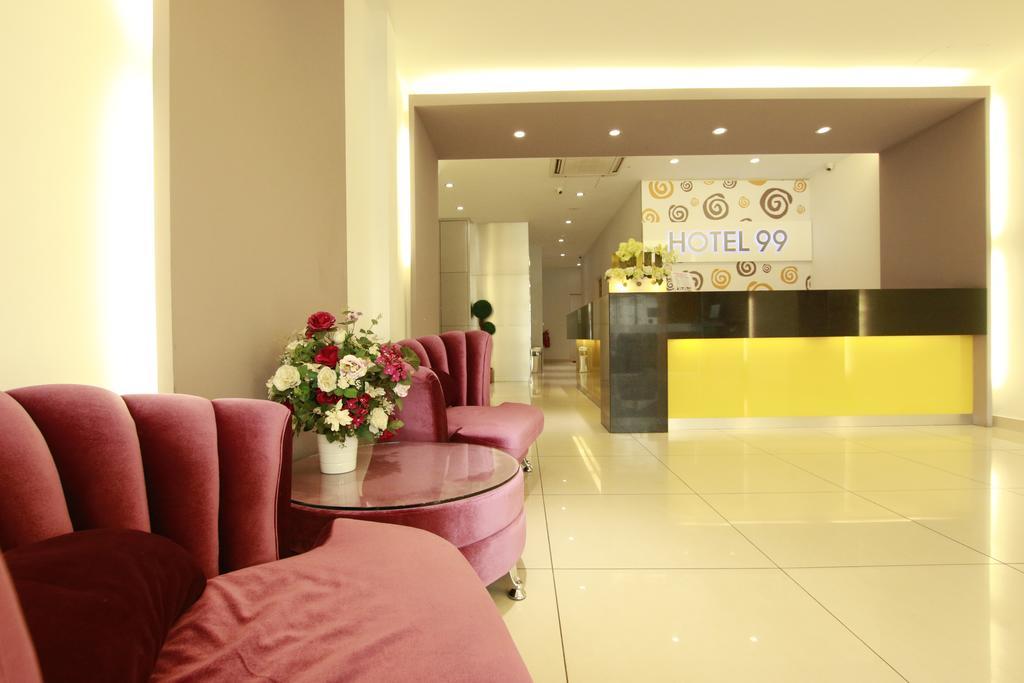 Hotel 99 Pusat Bandar Puchong Ngoại thất bức ảnh