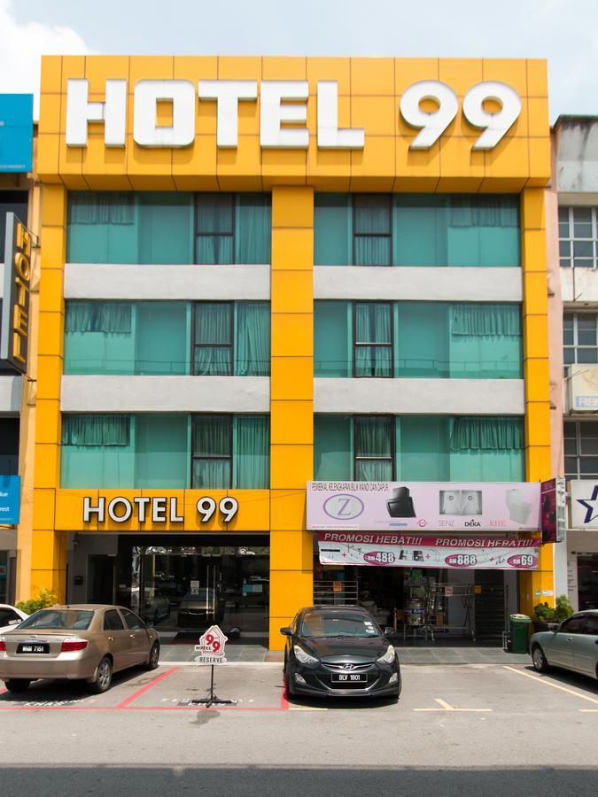 Hotel 99 Pusat Bandar Puchong Ngoại thất bức ảnh