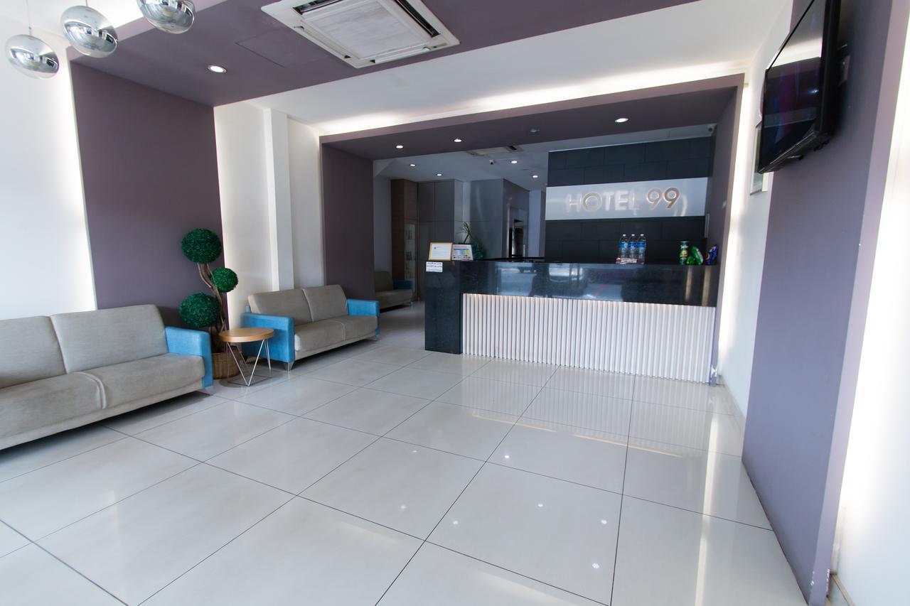 Hotel 99 Pusat Bandar Puchong Ngoại thất bức ảnh