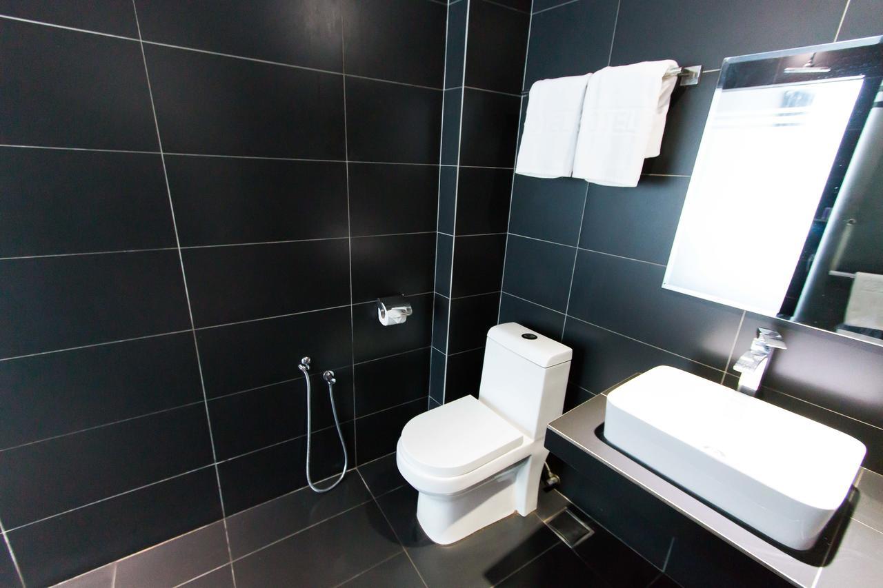 Hotel 99 Pusat Bandar Puchong Ngoại thất bức ảnh