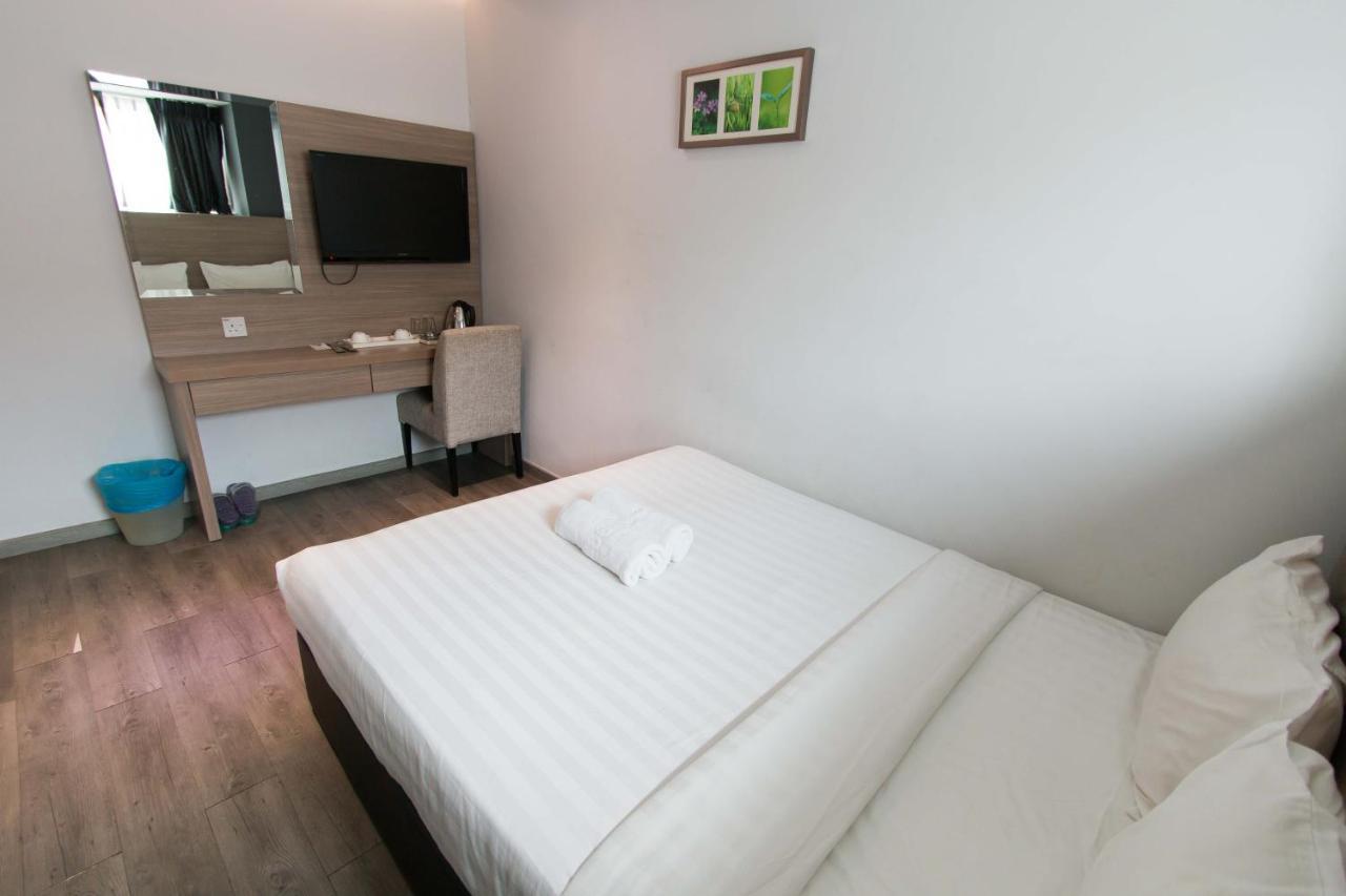 Hotel 99 Pusat Bandar Puchong Ngoại thất bức ảnh